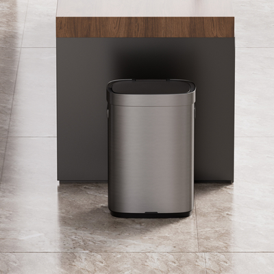 Verbessern Sie Ihr Abfallmanagementsystem mit dem Touchless Smart Sensor Müllcontainer aus Kunststoff und Edelstahl 65L